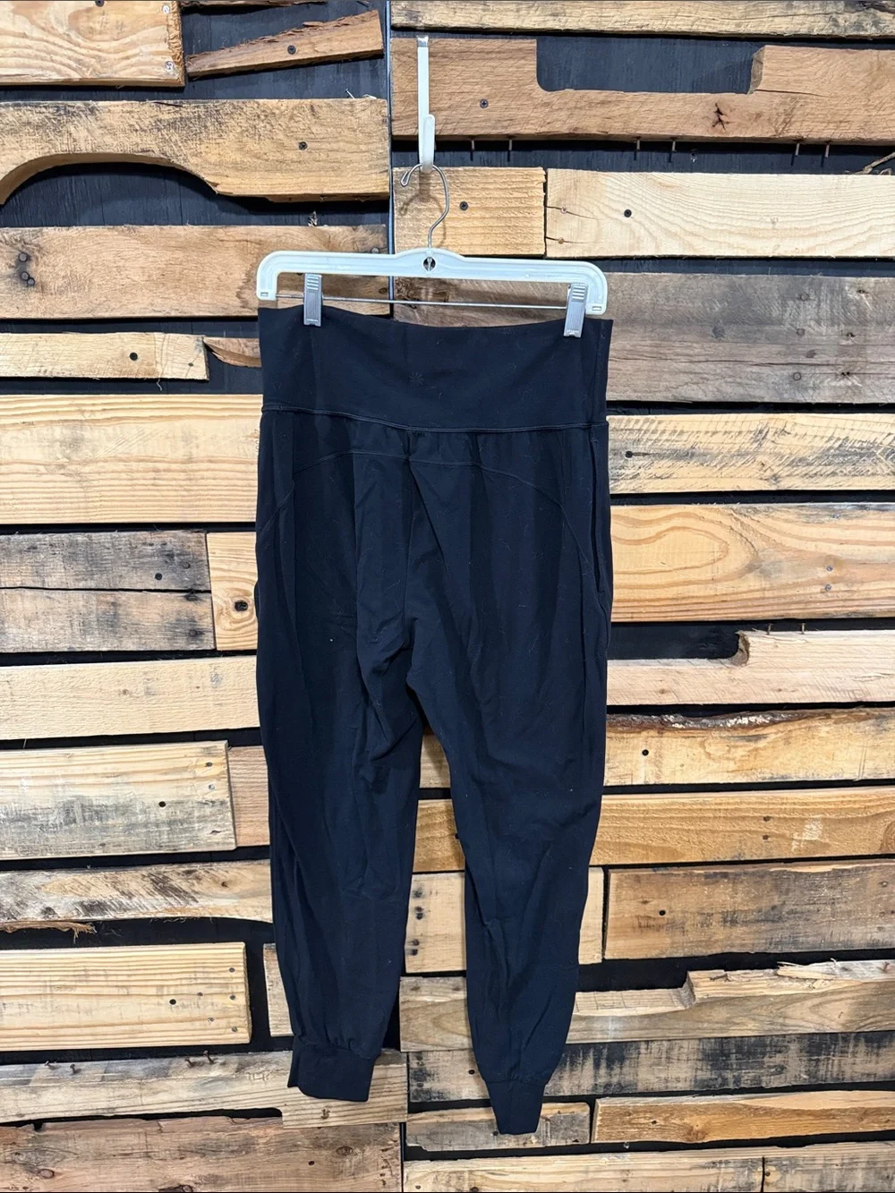 Athleta Black Cruise Buttery Soft Joggers Size Medium